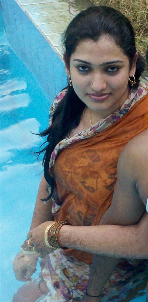 sexy nude pic indian|Nude Indian sex photos